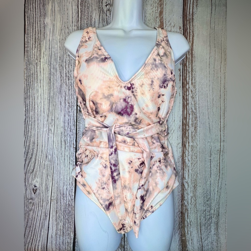 Time and Tru Tie-Dye One Piece  Tummy Flattering & Butt-Enhancing Size L 12-14